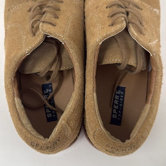 Sperry Topsider Tevin Boys shoes, size 5.5, the color is “dirty buck” - Picture 4 of 13